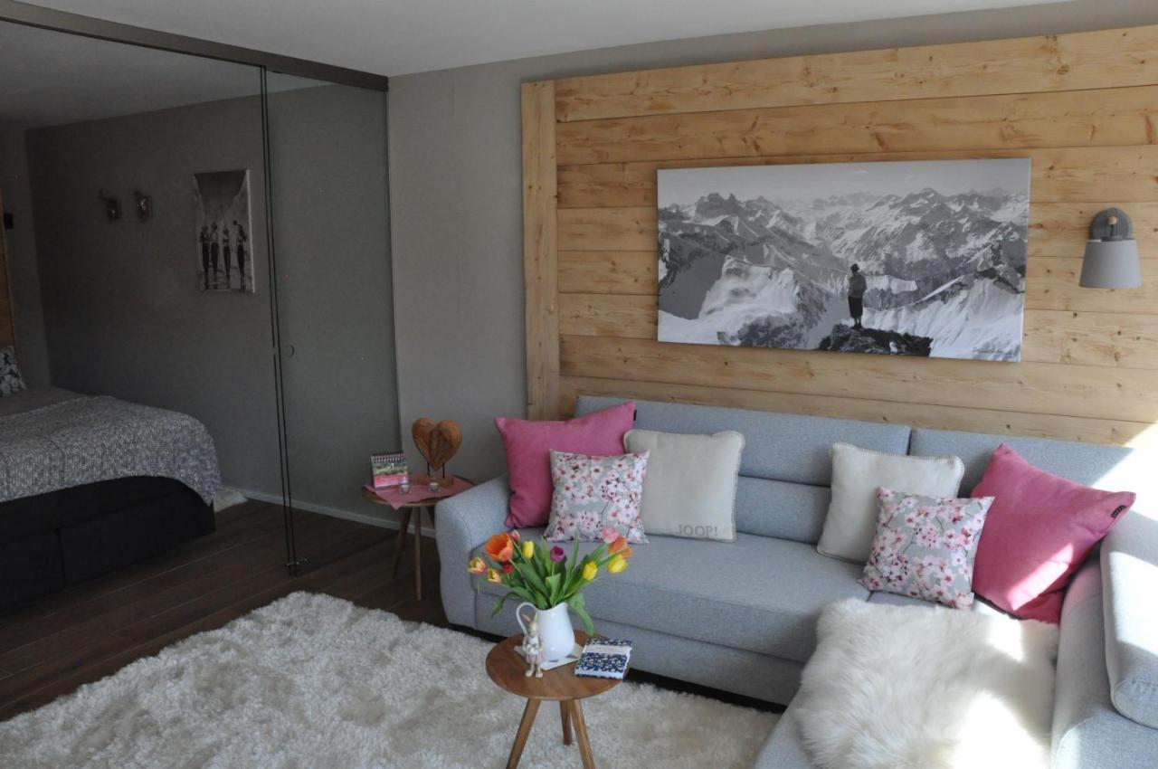 Apartamento ALMI - Alpenglück Traumhafte Whg.m.20qm Dachterr. Oberstaufen Exterior foto